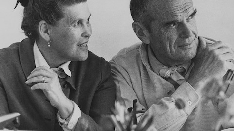 Diseñadores de producto Ray y Charles Eames Diseñadores de producto Ray y Charles Eames