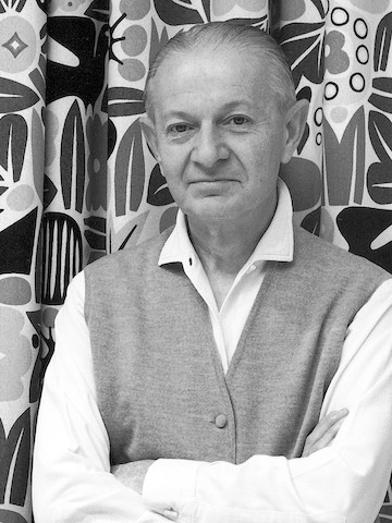 Seleccione para obtener más información sobre los productos, el pensamiento de diseño y los premios de Alexander Girard.